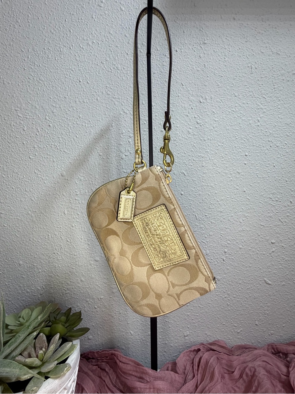 Coach Poppy Beige & Gold Signature Wristlet